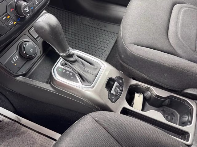 2022 Slate Blue Jeep Renegade Latitude 4X4 SUV