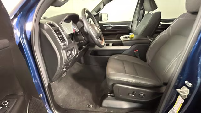 2024 Patriot Blue Pearlcoat Ram 1500 Big Horn/Lone Star 4X4 Truck