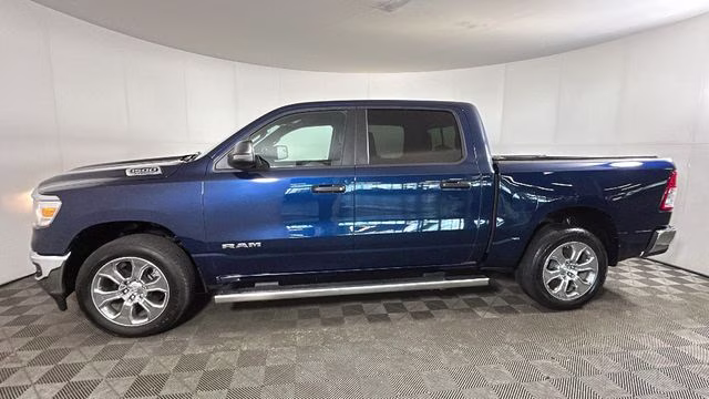 2024 Patriot Blue Pearlcoat Ram 1500 Big Horn/Lone Star 4X4 Truck