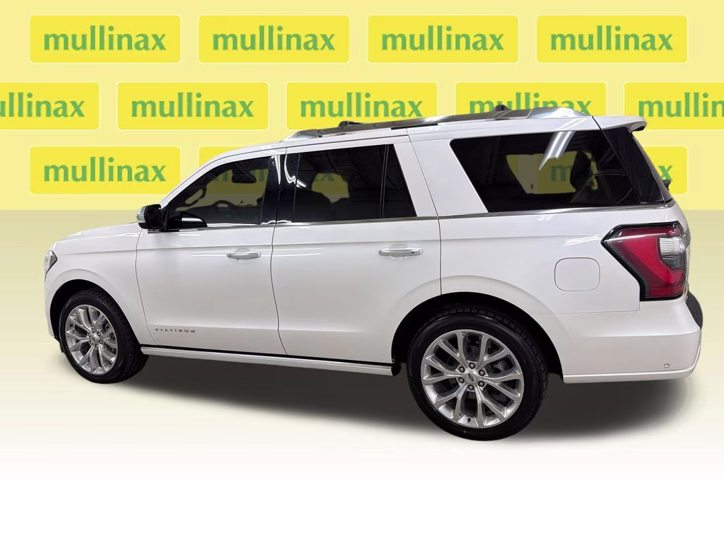 2019 White Platinum Clearcoat Metallic Ford Expedition Platinum RWD SUV