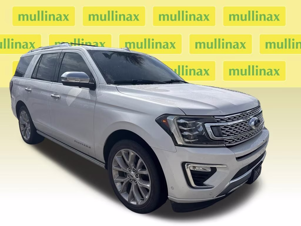 2019 White Platinum Clearcoat Metallic Ford Expedition Platinum RWD SUV