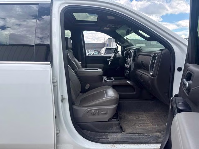 2020 White GMC Sierra 2500HD SLT 4X4 Truck