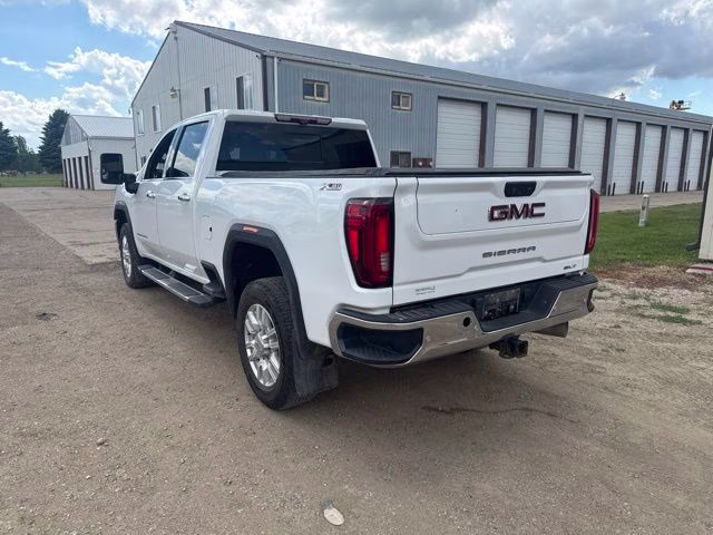 2020 White GMC Sierra 2500HD SLT 4X4 Truck