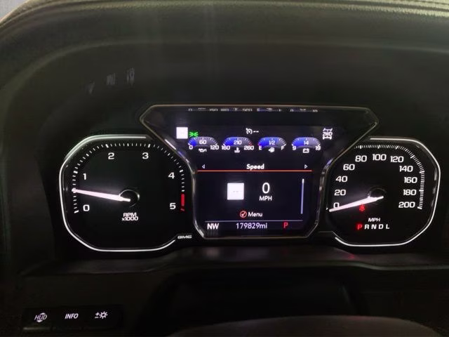 2020 White GMC Sierra 2500HD SLT 4X4 Truck