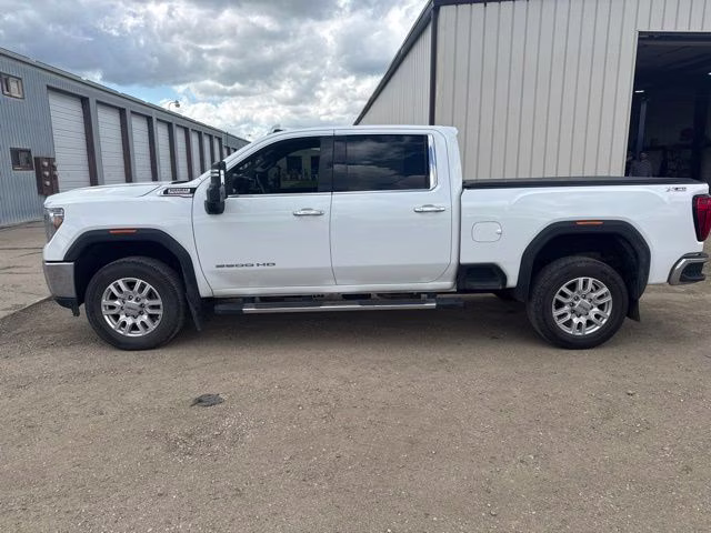 2020 White GMC Sierra 2500HD SLT 4X4 Truck
