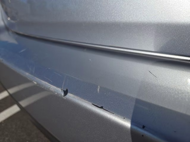 2018 Ice Silver Metallic Subaru Forester 2.5i AWD SUV