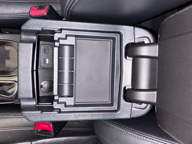 2018 Ice Silver Metallic Subaru Forester 2.5i AWD SUV