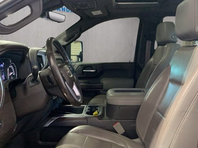 2020 White GMC Sierra 2500HD SLT 4X4 Truck