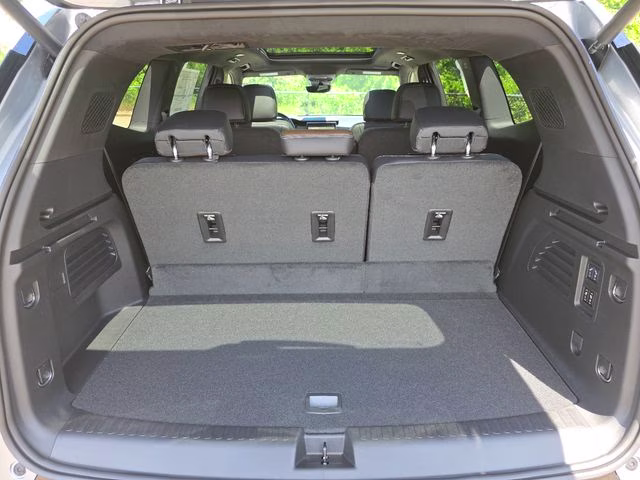 2026 Sterling Metallic GMC Acadia Denali Ultimate AWD SUV