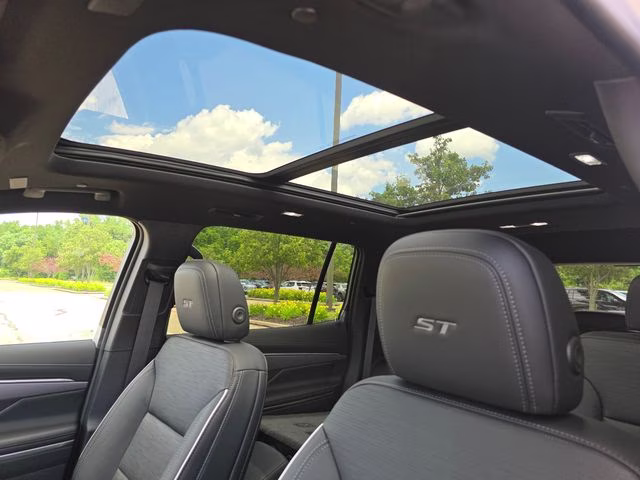 2026 Summit White Buick Enclave Sport Touring FWD SUV