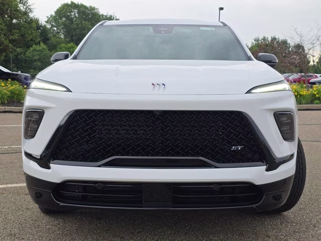 2026 Summit White Buick Enclave Sport Touring FWD SUV