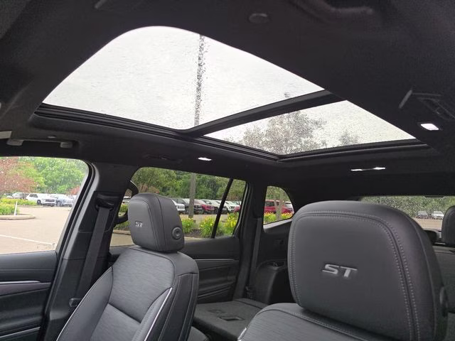 2026 Summit White Buick Enclave Sport Touring FWD SUV