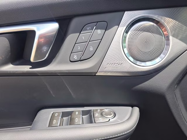 2026 Ebony Twilight Metallic Buick Enclave Avenir FWD SUV