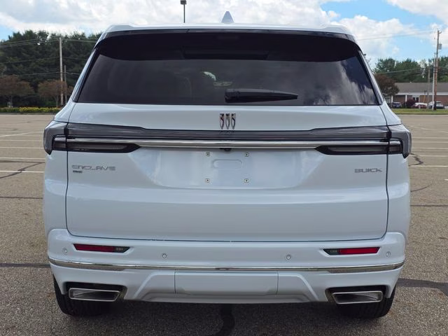 2026 Iridescent White Tricoat Buick Enclave Avenir FWD SUV