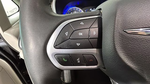 2023 Brilliant Black Crystal Pearlcoat Chrysler Voyager LX FWD Van
