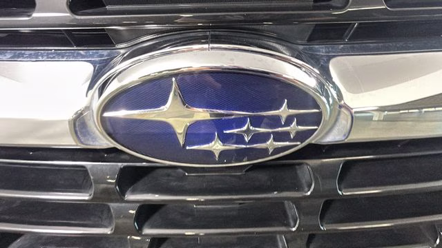 2023 Ice Silver Metallic Subaru Ascent Premium AWD SUV