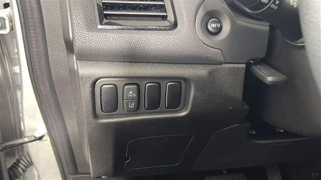 2023 Labrador Black Pearl Mitsubishi Outlander Sport 2.0 LE 4X4 SUV