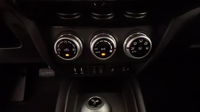 2023 Labrador Black Pearl Mitsubishi Outlander Sport 2.0 LE 4X4 SUV