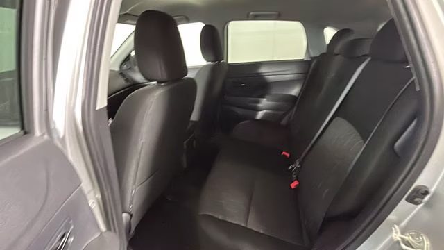 2023 Labrador Black Pearl Mitsubishi Outlander Sport 2.0 LE 4X4 SUV