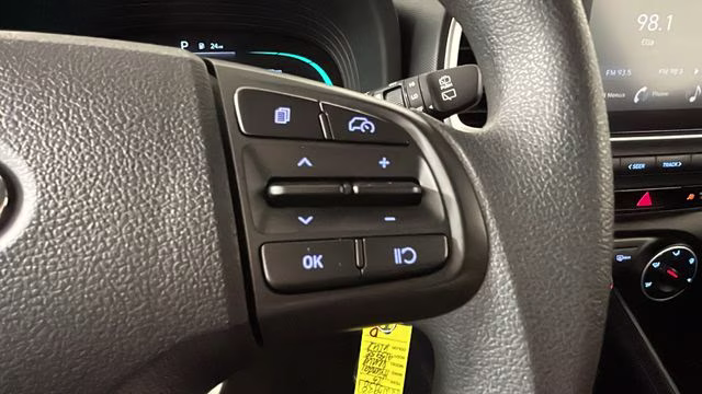 2025 Intense Blue Hyundai Venue SE FWD SUV