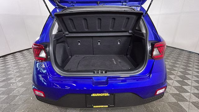 2025 Intense Blue Hyundai Venue SE FWD SUV