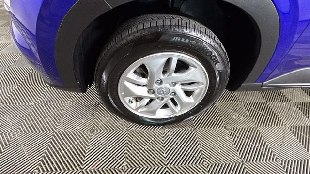 2025 Intense Blue Hyundai Venue SE FWD SUV