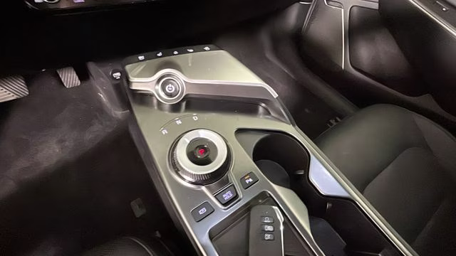 2022 Glacier Kia EV6 Wind AWD SUV