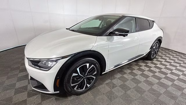 2022 Glacier Kia EV6 Wind AWD SUV