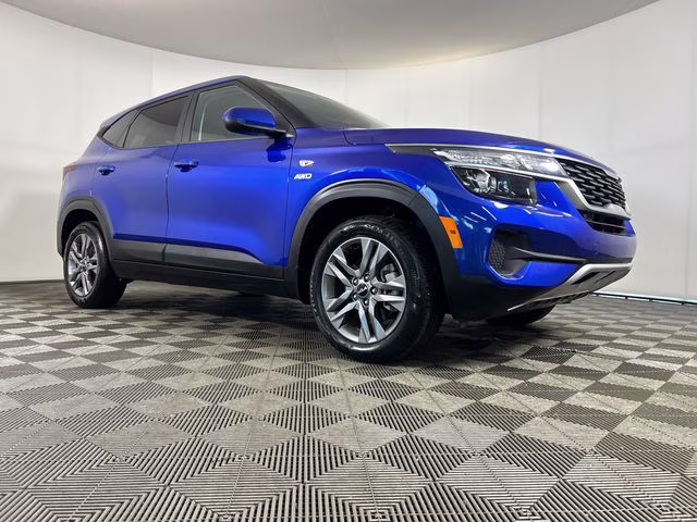 2023 Neptune Blue Kia Seltos LX AWD SUV