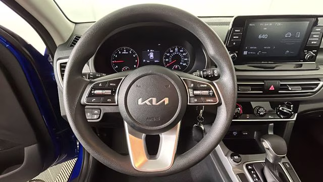 2023 Neptune Blue Kia Seltos LX AWD SUV