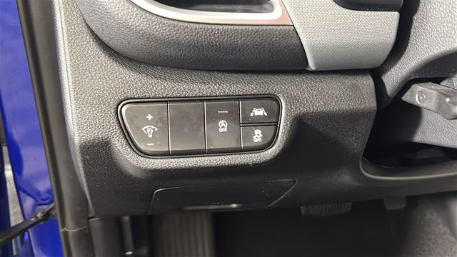 2023 Neptune Blue Kia Seltos LX AWD SUV