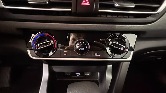 2023 Neptune Blue Kia Seltos LX AWD SUV