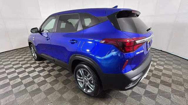 2023 Neptune Blue Kia Seltos LX AWD SUV