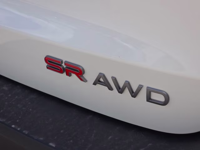 2026 Aspen White/Super Black Nissan Kicks SR AWD SUV