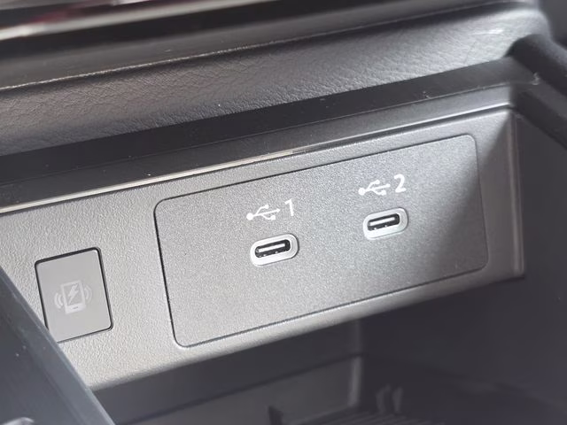 2026 Arctic Ice Blue/Black Nissan Kicks SR AWD SUV