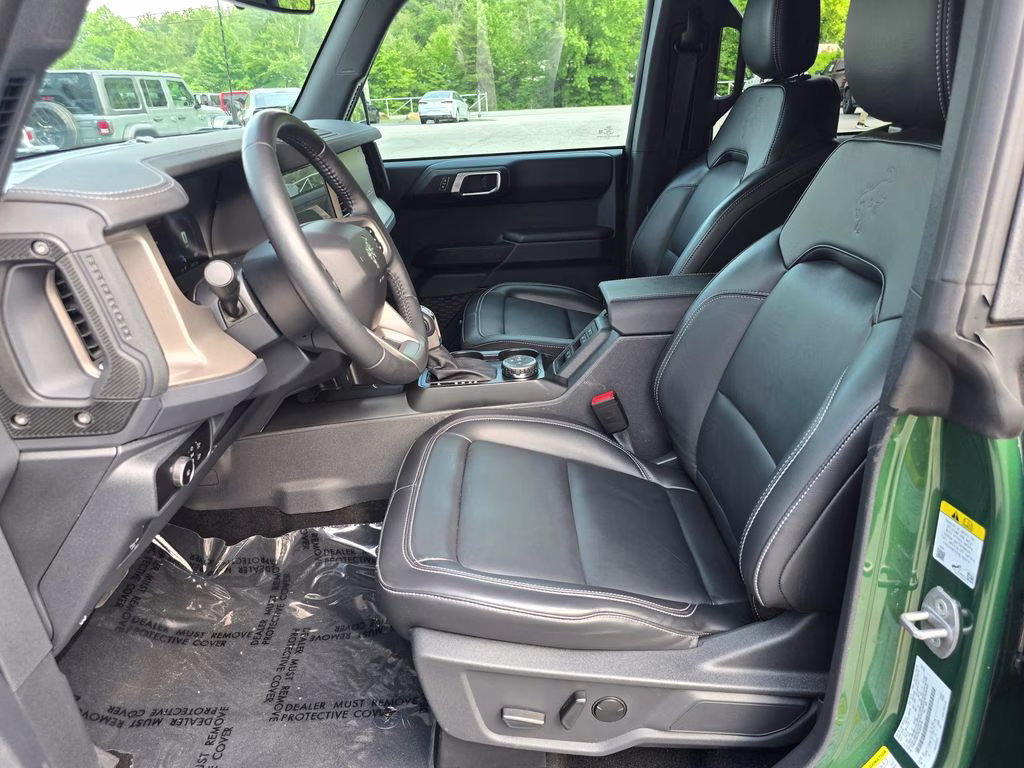 2025 Eruption Green Metallic Ford Bronco Outer Banks 4X4 SUV