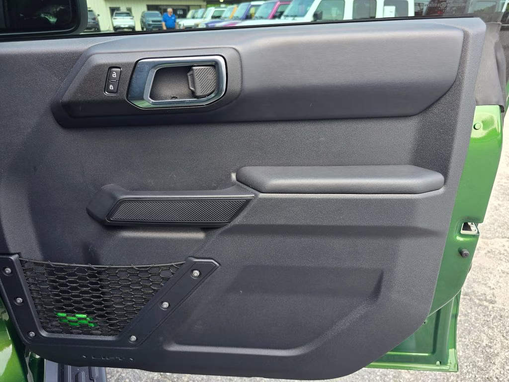 2025 Eruption Green Metallic Ford Bronco Outer Banks 4X4 SUV