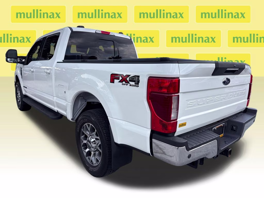 2022 Star White Metallic Tri-Coat Ford Super Duty F-250 SRW Lariat 4X4 Truck