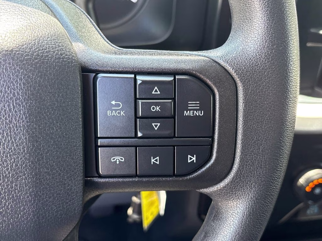 2025 Oxford White Ford Super Duty F-250 SRW XLT 4X4 Truck