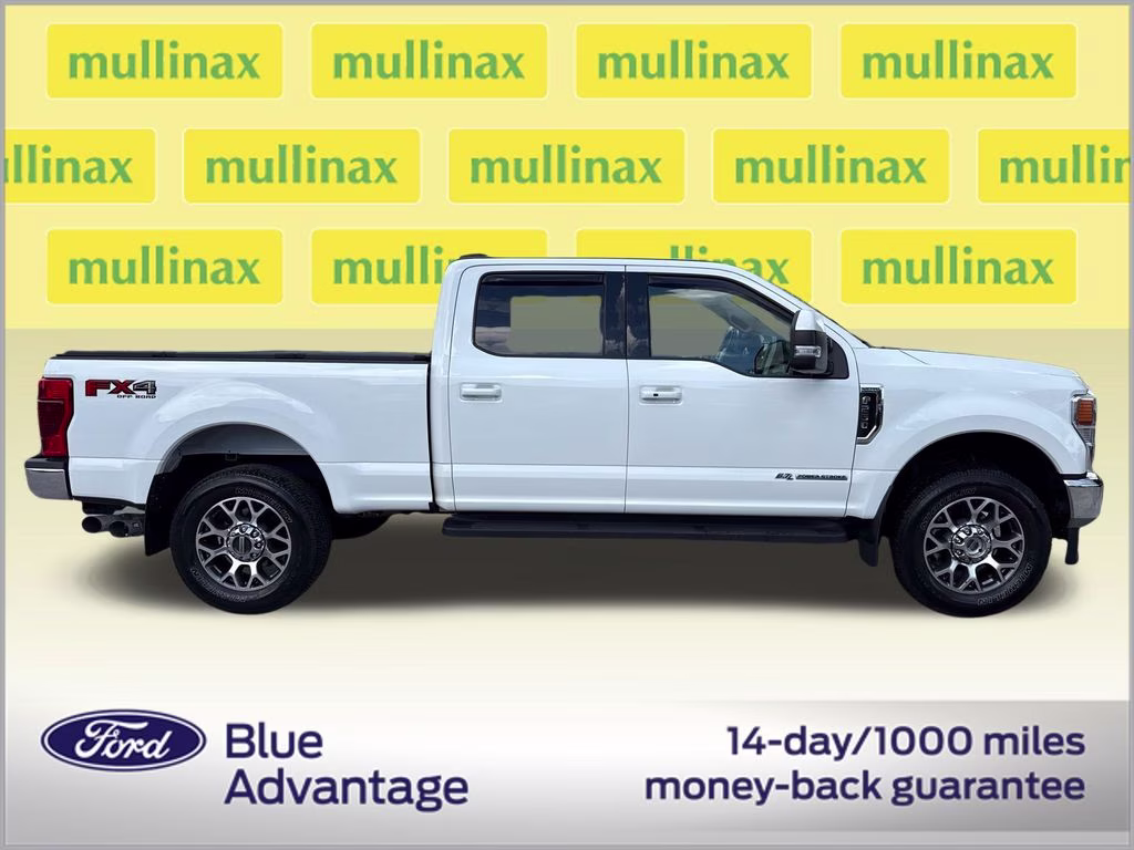 2022 Star White Metallic Tri-Coat Ford Super Duty F-250 SRW Lariat 4X4 Truck
