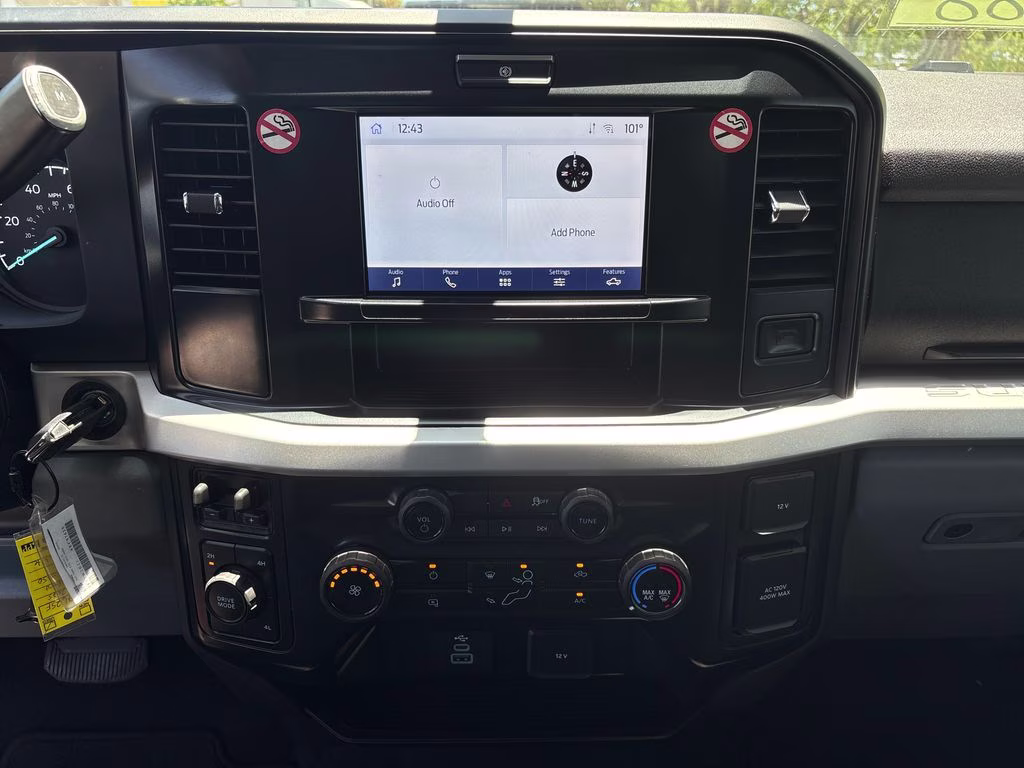 2025 Oxford White Ford Super Duty F-250 SRW XLT 4X4 Truck