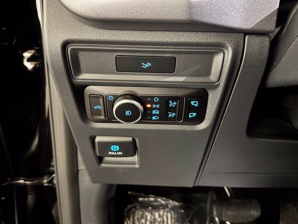 2026 Agate Black Metallic Ford F-150 XLT RWD Truck