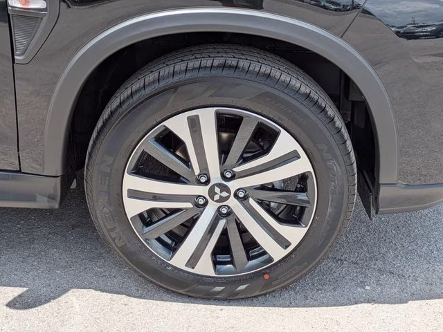 2026 Labrador Black Pearl Mitsubishi Outlander Sport 2.0 ES 4X4 SUV