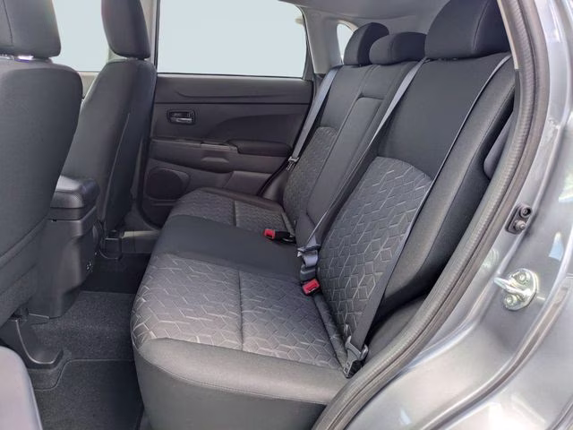 2026 Mercury Gray Metallic Mitsubishi Outlander Sport 2.0 LE 4X4 SUV