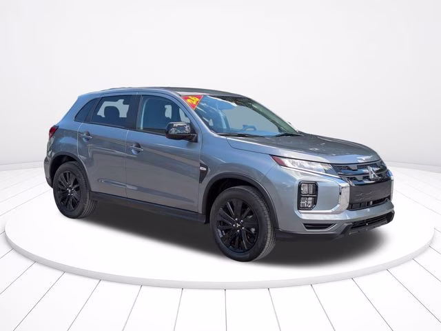 2026 Mercury Gray Metallic Mitsubishi Outlander Sport 2.0 LE 4X4 SUV