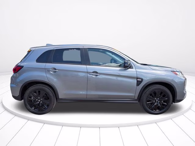 2026 Mercury Gray Metallic Mitsubishi Outlander Sport 2.0 LE 4X4 SUV