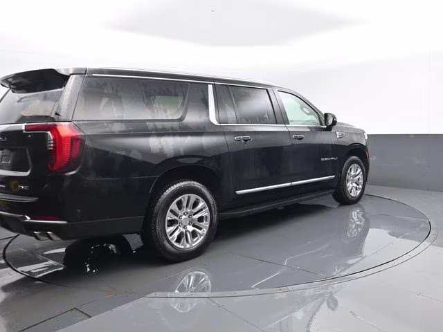 2025 Onyx Black GMC Yukon XL Denali 4X4 SUV