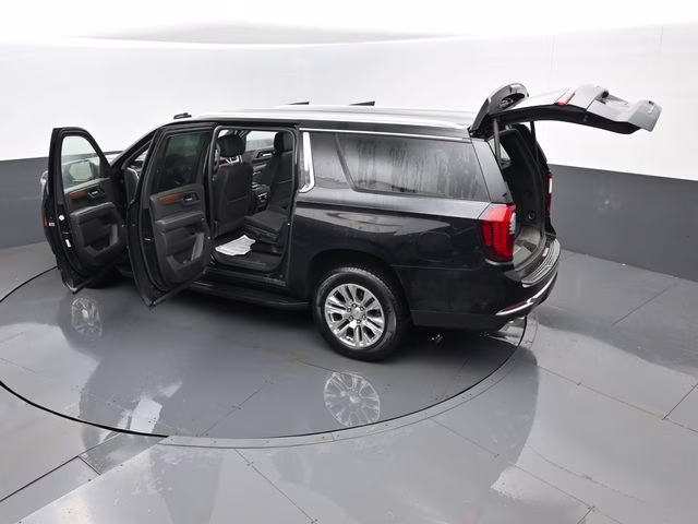 2025 Onyx Black GMC Yukon XL Denali 4X4 SUV