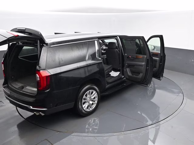 2025 Onyx Black GMC Yukon XL Denali 4X4 SUV