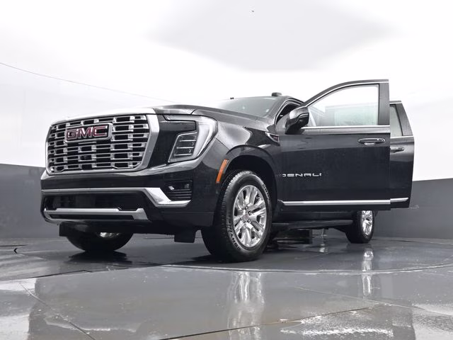2025 Onyx Black GMC Yukon XL Denali 4X4 SUV